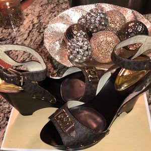 Michael Kors MK Signature heels